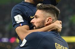 英雄联盟总决赛-英格兰力克摩尔多瓦，小组出线路途平坦的简单介绍