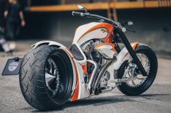 英雄联盟总决赛时间-绿鹰血战高原龙，阿克铁闸如何书写一场足球的唯一性