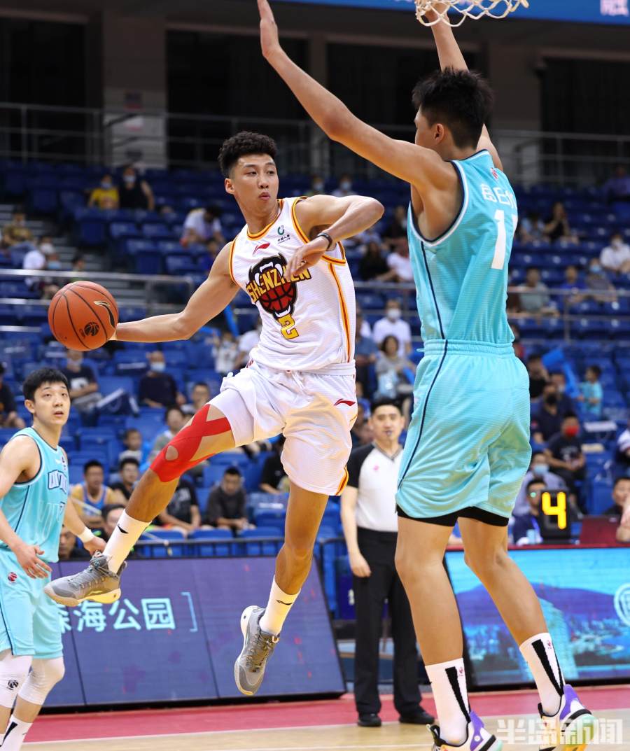 南部球队稳住阵脚,取得胜利收官 南部球队稳住阵脚,取得胜利收官