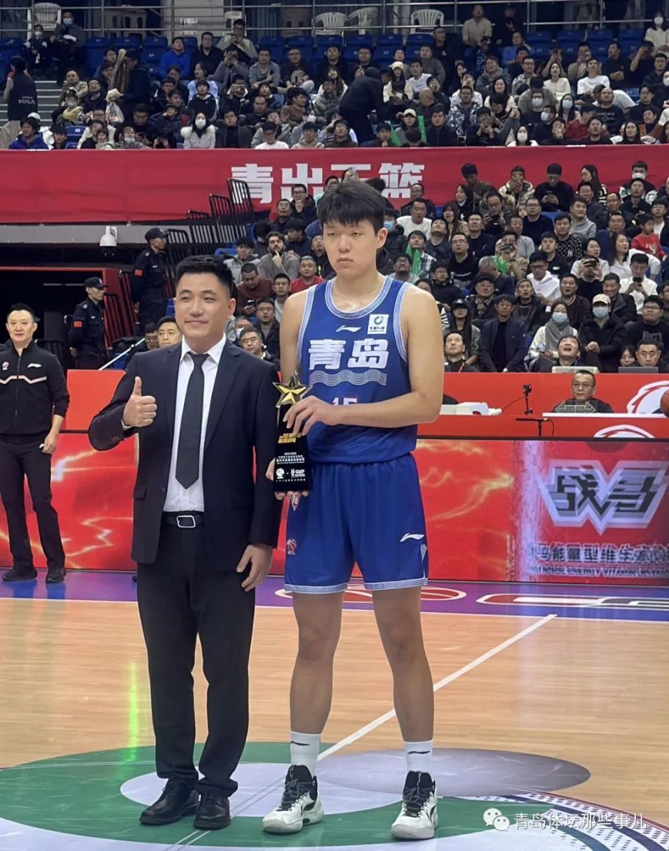 青岛男篮力克江苏，展现出强大实力的简单介绍