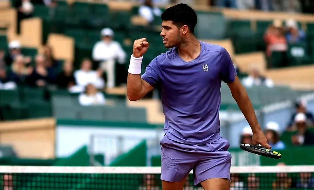 关于蒙特卡洛大师赛横扫年终总决赛，阿尔卡拉斯统治全场的信息