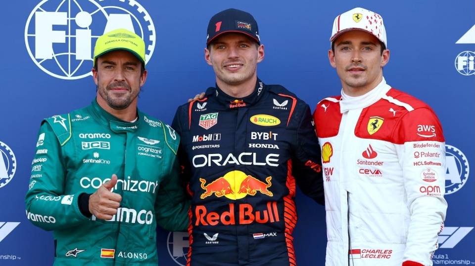 包含梅赛德斯力克雷诺车队,阿隆索扛起全队的词条 包含梅赛德斯力克雷诺车队,阿隆索扛起全队的词条