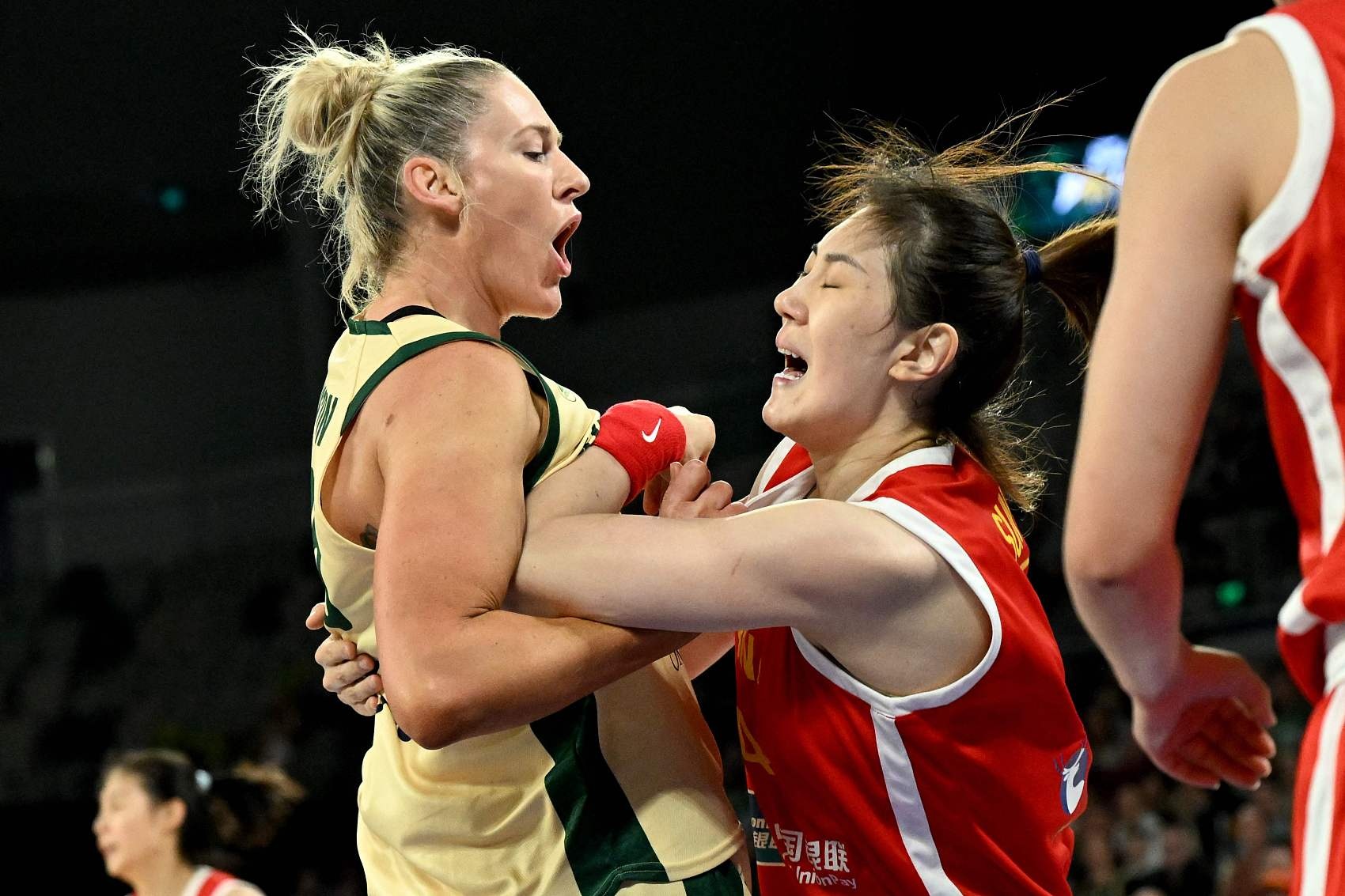 澳大利亚队高分击败对手获胜 澳大利亚队高分击败对手获胜