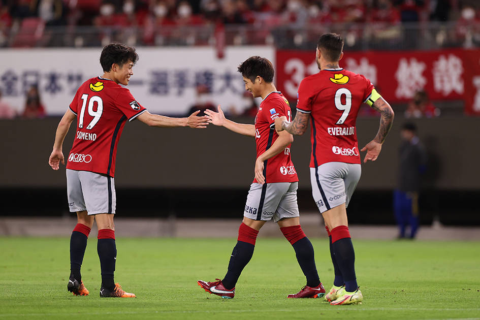 防守稳健，球队成功守住胜利