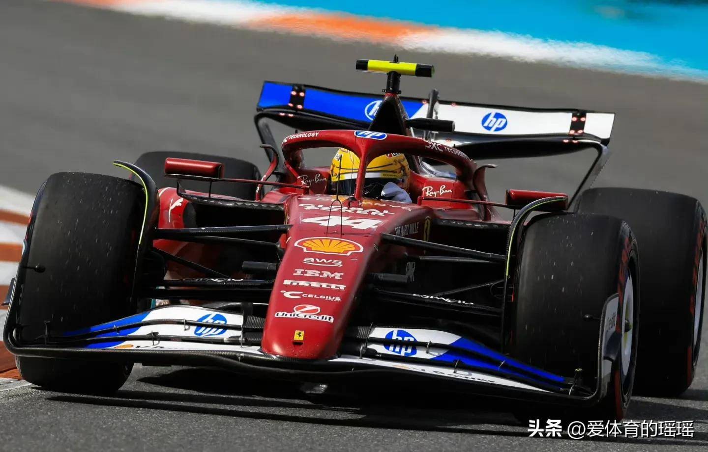 雷诺车队横扫法拉利，拉塞尔关键制胜