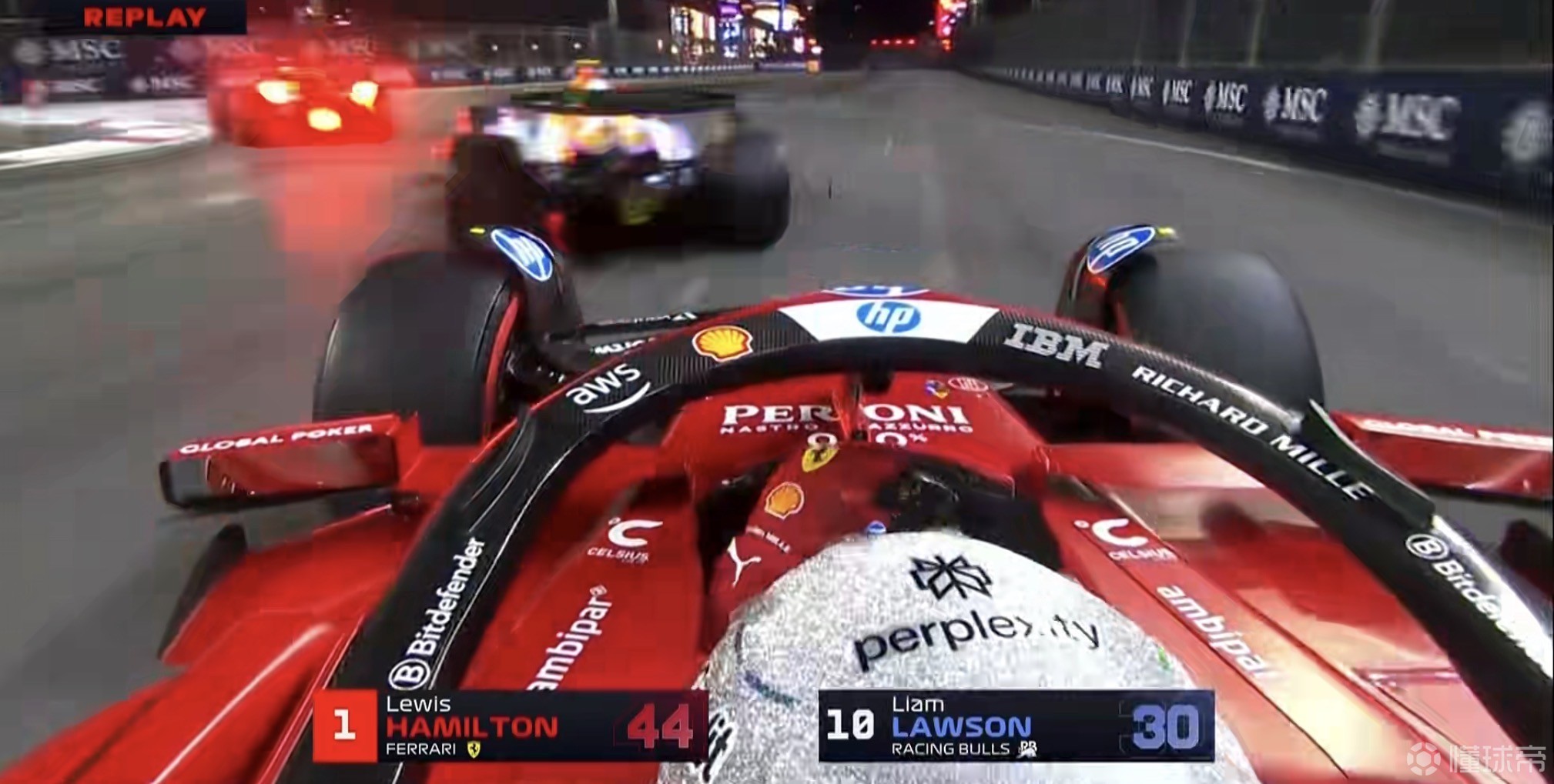 迈凯伦绝杀红牛车队,拉塞尔统治全场 迈凯伦绝杀红牛车队,拉塞尔统治全场