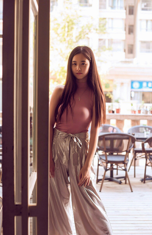 夜之棋手,当切特在巴林用数据流划定攻防线